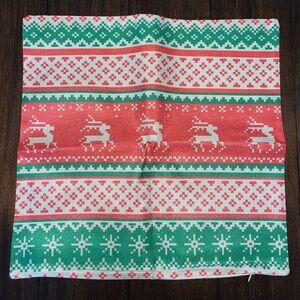 Festive Reindeer Pattern Pillow Cover
